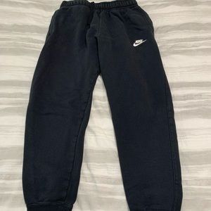 black nike sweatpants